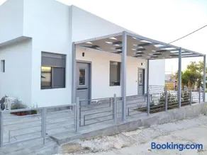 Aegina-Paradise Suites - Image 2