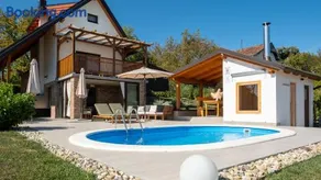 Rural holiday home Divita - Image 1