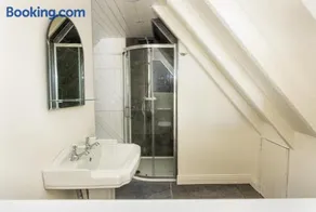 Fern Cottage - Image 2