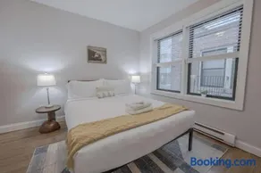 Theater District Cozy 1 BR - Image 2