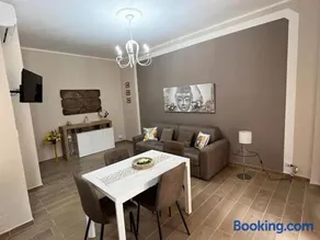 ATTICO BRICCARELLO -Intero Appartamento- Elegant Suite with FREE WIFI , air conditioned, near Inalpi Arena and Sporting Club Torino-Olimpyc Stadium - Image 4