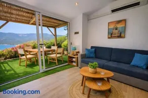 Rare villa magnifique vue mer résidence piscine chauffée mer & maquis - Image 3