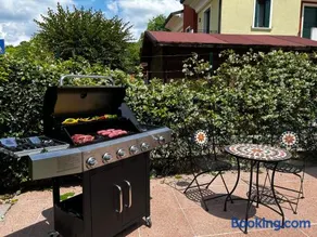 Tranquillità nel Verde Casa con Giardino per 6 Persone - Image 2