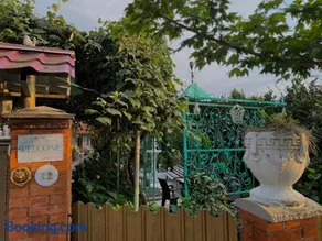 SeGi Garden Home - Image 2
