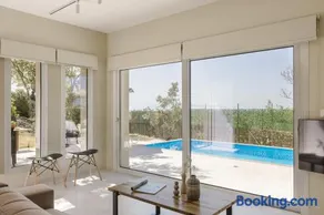 Olive Grove Villa - Image 3