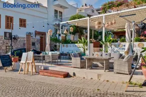 Kalkan Port Hotel - Image 4