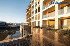 Modern Studio in Gasperich with Balcony & Wi-Fi - Image 3