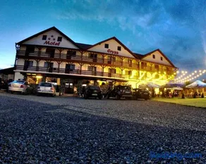 motel cryss - Image 1