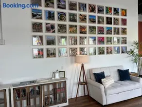 Singer Loft - Image 5