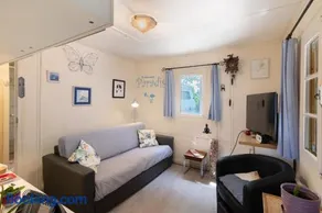 Le Petit Paradis - Image 2