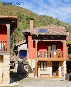 Casa Celis 1 - Image 1