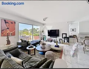 Apartment Borromees - Image 4