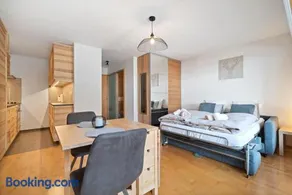 Charmant studio rénové situé dans les bains d'Ovronnaz, immeuble les Sources - Image 4