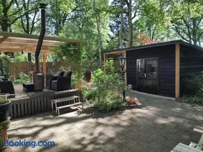Chalet met veranda aan bosrand - Image 3