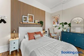 Boutique Redhill Abode near the Airport - Image 3