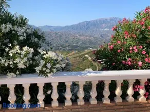 Casa Anhelando Andalucia - Een 8p villa met verwarmd zwembad op een heuveltop met magnifiek uitzicht, waaronder zeezicht, nabij dorp en strand - Image 4