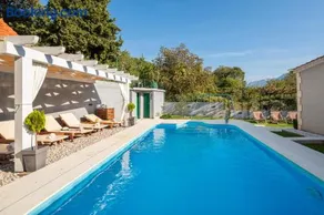 Holiday Home Mamita - Heated pool - Image 1