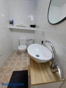 Cute guest room - Image 3