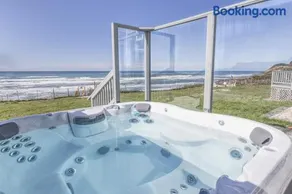 Ocean Front Home! Hot Tub! Stone's Throw - Image 1