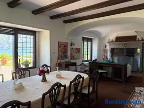 Unique Vintage Villa - privacy in a park & pool - Image 2