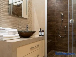 High quality close to Old Town + huge shower + PS4 - Image 3