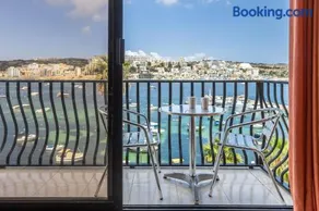 Adorable Seaview apt at St Paul's Bay - Image 1