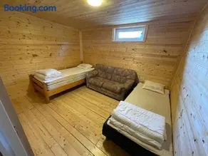 Room 1 - Image 2
