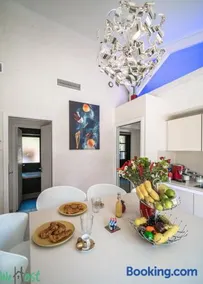3 Bedrooms Apartment Villa with Private Garden and Pool - Image 3