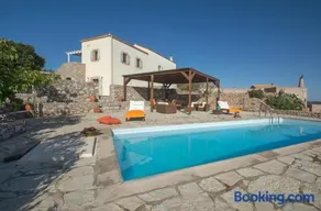 Villa Cerigo - Image 1