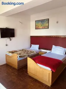 Zotpa Hostel - Image 4