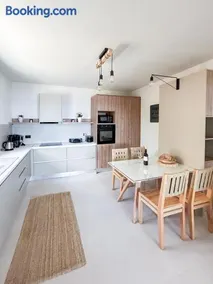 Maistros Villa - Image 3