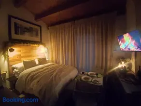 Country Studio Apartment - Image 3