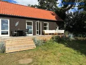 House direct to beach - Image 3