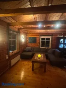 Cottage with good standard next to Neiden river - Image 2