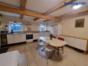 Rytterstuen - velindrettet, praktisk og perfekt til håndværkere - Image 1
