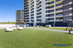 Stunning 2 bed Umhlanga 69 Ridgeside Residence - Image 3