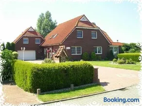 Apartment Komfortable Ferienwohnung in Werdum by Interhome - Image 1