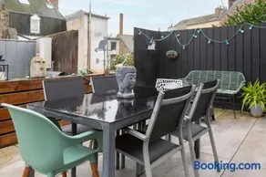 Maison de vacances adaptée aux familles avec jardin et terrasse - Image 3