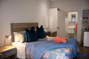 The Garden Manor - Image 2