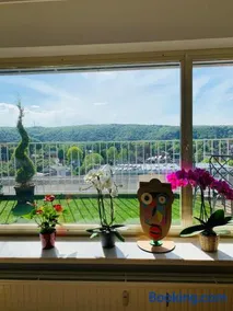Central peak of Embourg Apartment - Image 5