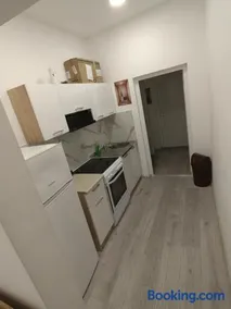 Studio apartment Klarić - Image 3