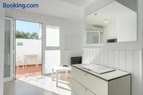 Jacaranda Studios, Es Canar - Image 2