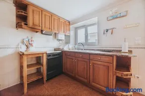 10 min from the beach Game room with fireplace Pool - Image 3