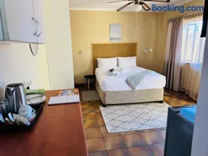 Summerstrand Beach Guest House - Image 3