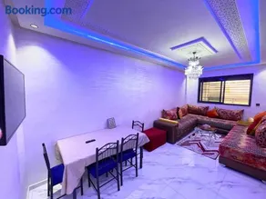 ZenStay Luxury Apartments - 2 Min from City Center - Image 2