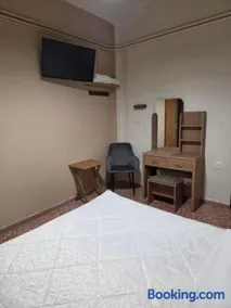 Ermis Hotel - Image 2