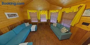 MeMaws Country Cabin - Image 1
