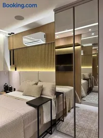 Apartamento 2quartos para 6 pessoas , Piscina, Ar condicionado, WIFI, Garagem dentro condomínio Grátis, 5 min da Praia, Lava e Seca - Image 2