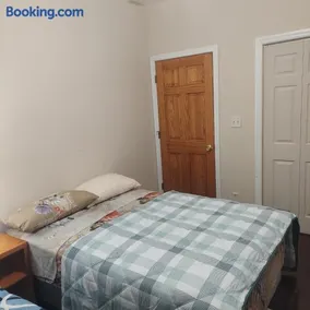 Double queen room 6 minutes walk to Penn station NYC EWR - Image 2