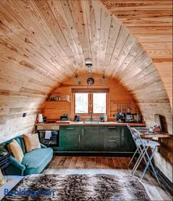 Cliff Stud Retreat - Luxury lodges and cosy cottages - Image 1